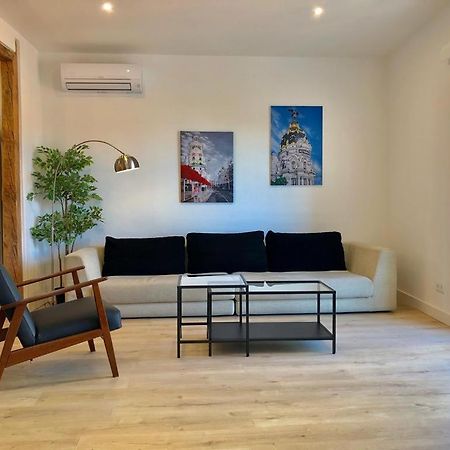 Cozy & Stylish Apartment In The Center Madrid Exterior photo